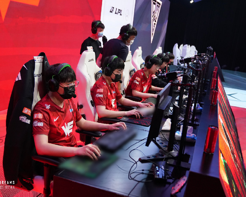 伦纳德不仅 伦纳德不仅