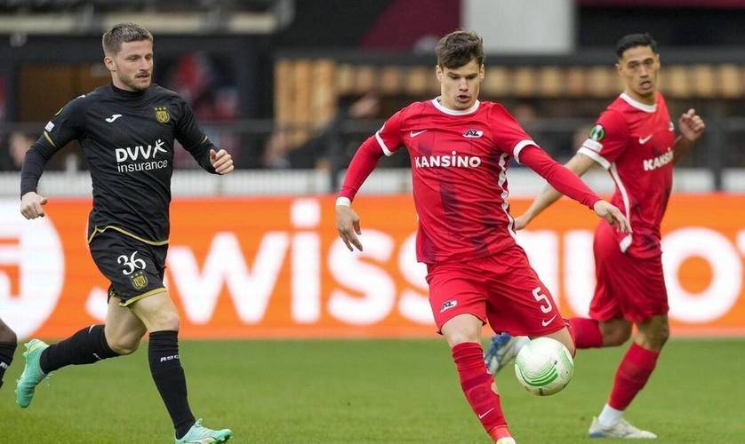 员位置上的 员位置上的