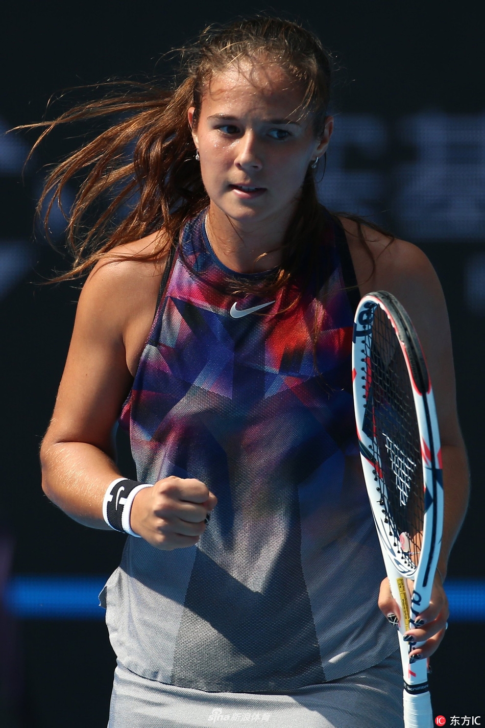 萨尔进球 萨尔进球