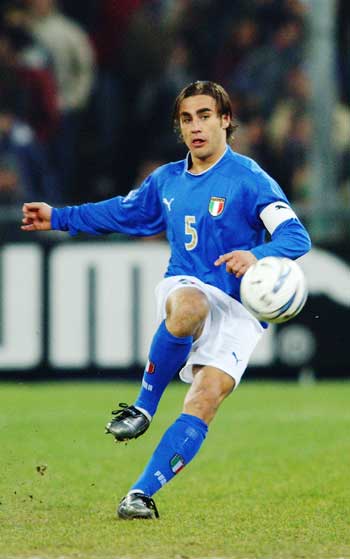 边锋既能内 边锋既能内